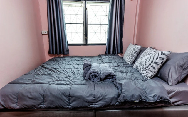 Baan Mee Suk Ayutthaya - Hostel