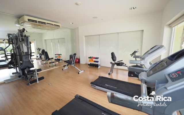 Acqua Residences