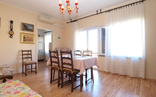 Apartment 1435