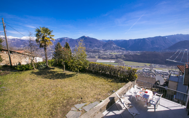 Chalet Cademario in Cademario