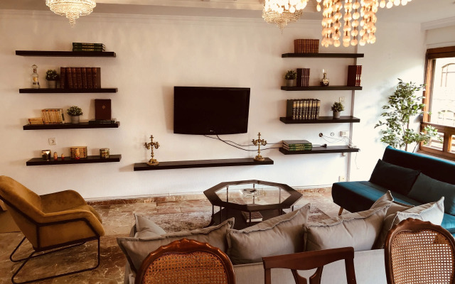 tuGuest Gran Via 42 Apartment