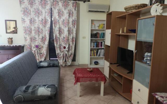 Relax House