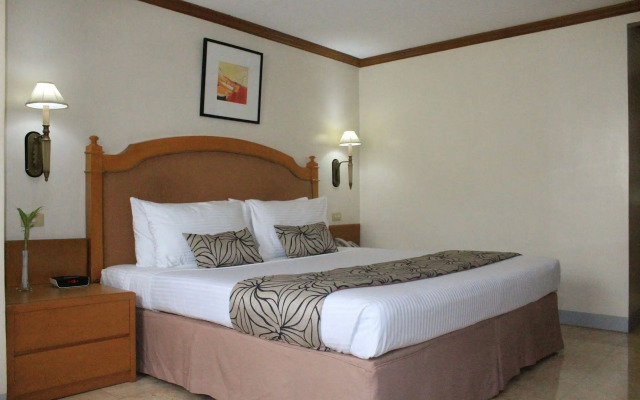 Palm Hotel Manila
