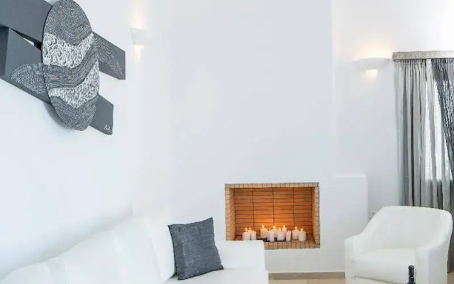 Santorini Princess Presidential Suites