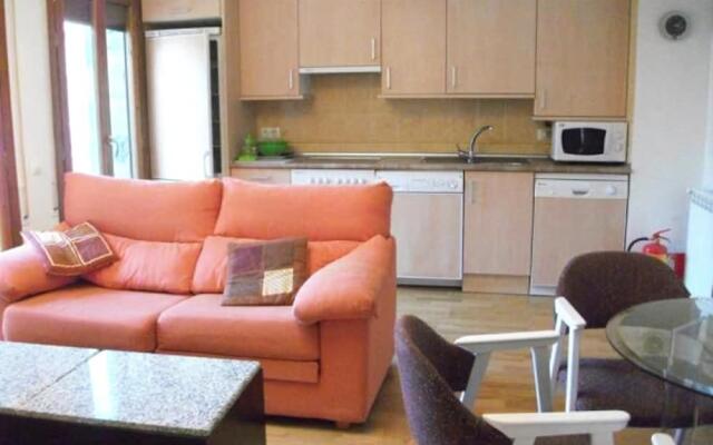 Apartamentos 3000 Escarrilla