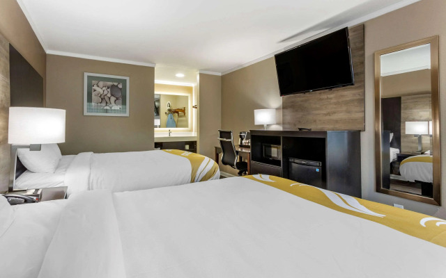 Quality Inn & Suites
