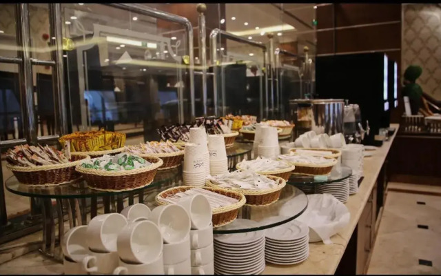 Nozol Royal Inn Hotel