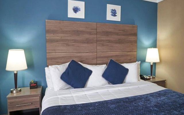 Seaport Resort & Marina
