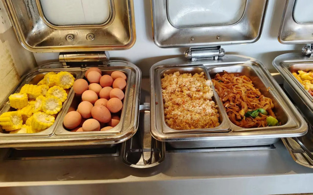 Atour S Hotel x FunsCenter Beijing Guomao CBD