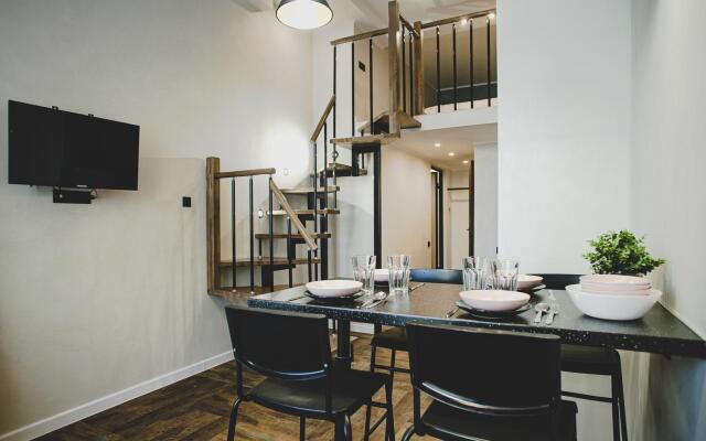 ElenaSweetHome duplex apartments near Moscow shopping center and Sadovod