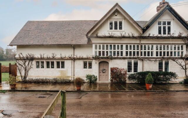 Wisteria House in Buckinghamshire