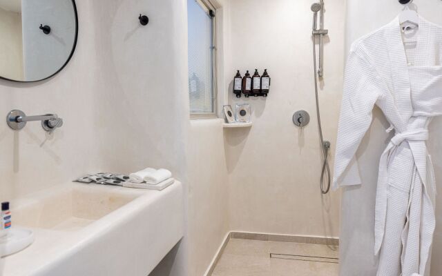 Rocabella Santorini Hotel & SPA