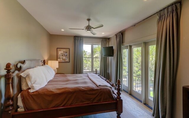 305 Carolina Boulevard