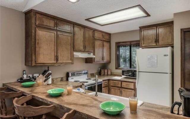 Double Shot Cabin - Two Bedroom Cabin