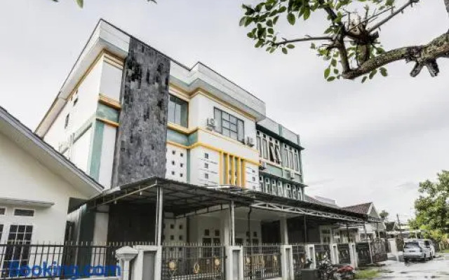 SPOT ON 91770 441 Pemuda Homestay