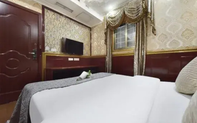 Tianzi Hotel (Zhaoxiang Platinum Times)