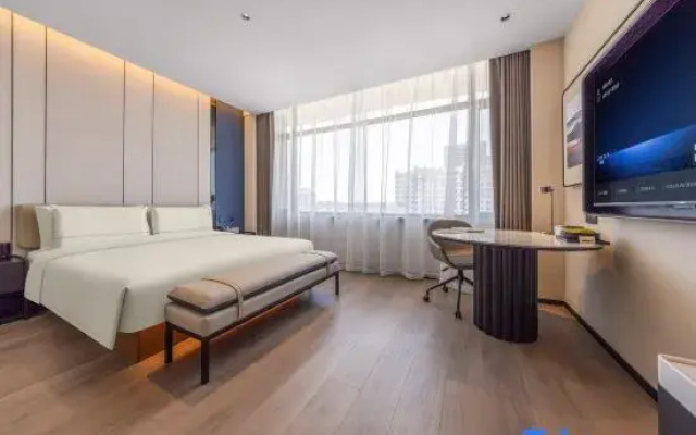 Weifang Qingzhou Ancient City Tuoshan Middle Road Atour Hotel