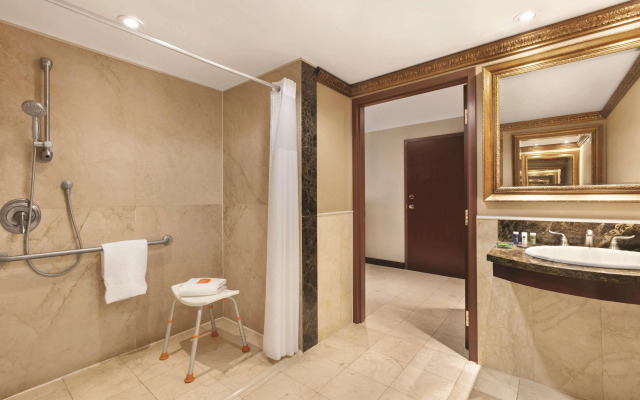 Radisson Hotel Toronto Airport West