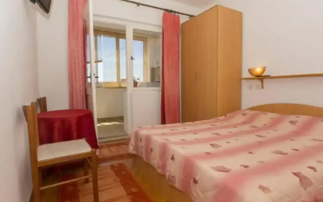 Beachfront Apartments Andrijević