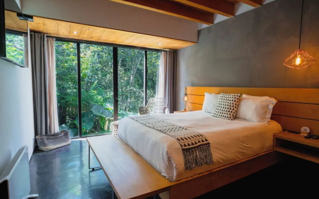 Casa Chichipicas Hotel Boutique