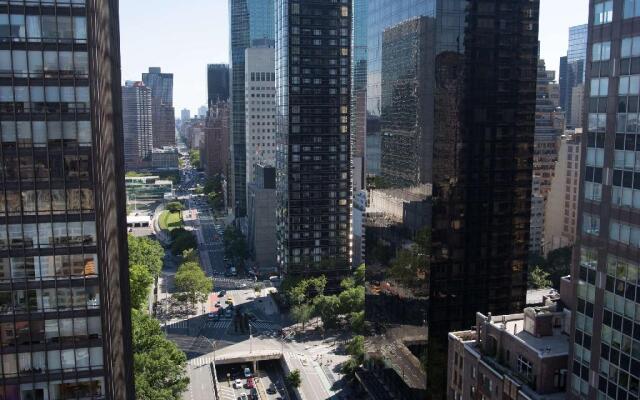 Bridgestreet at Beekman Towers