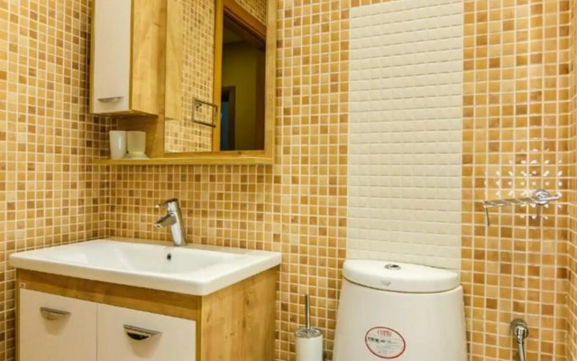 Red Apartment Vip City Center