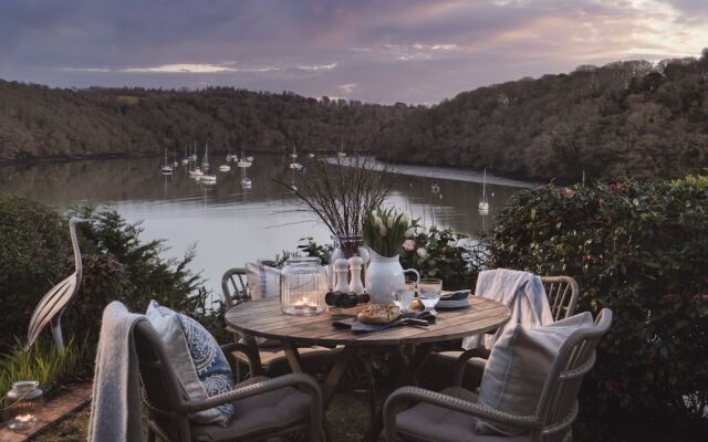 Waterside Holiday Cottages
