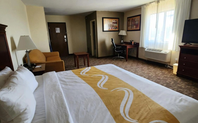 Quality Inn I-70 at Wanamaker