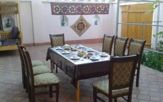 Guest House Orzu