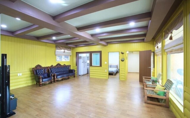 Ganghwado Dongmag Spa Pension