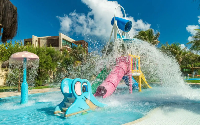 Dom Pedro Laguna Beach Resort & Golf