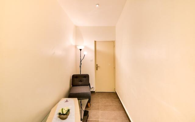 Les halles Mezza Apartment 0