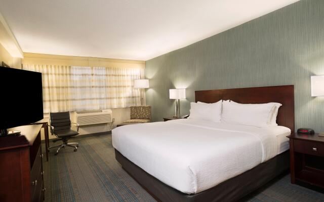 Holiday Inn Columbus Dwtn-Capitol Square by IHG