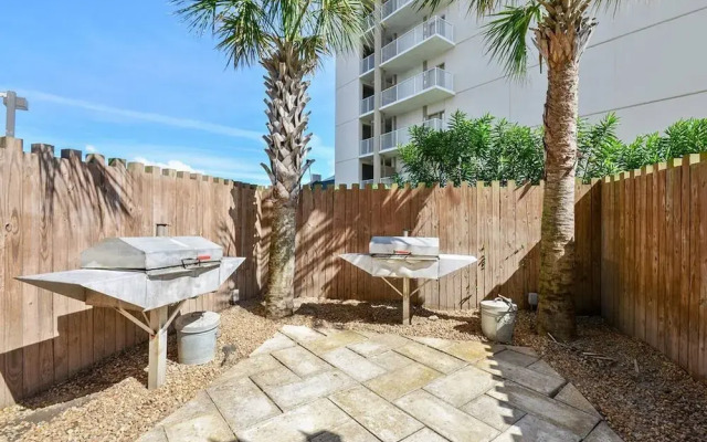 Pelican Pointe1204 3BR 2BA Gulf-front