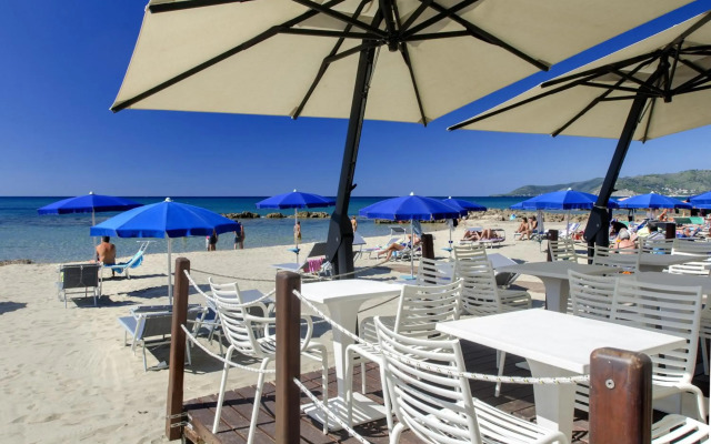 Hotel La Playa