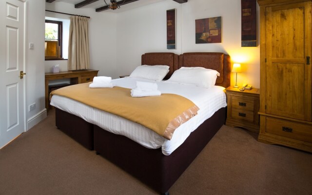 Oxwich Bay Hotel