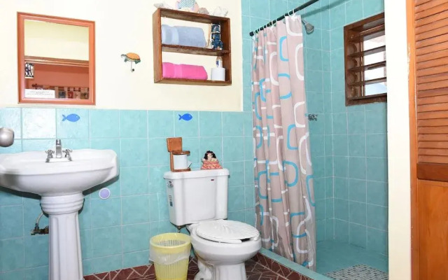 Cancun Guest House 1