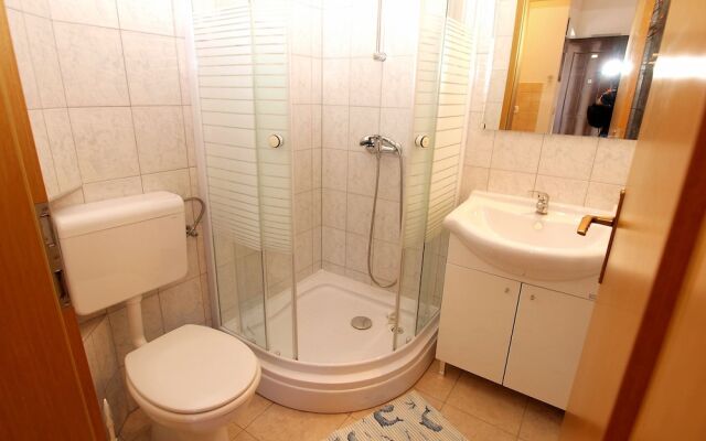 Apartment Mila 395
