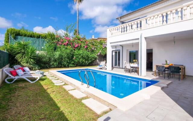Casa Aina