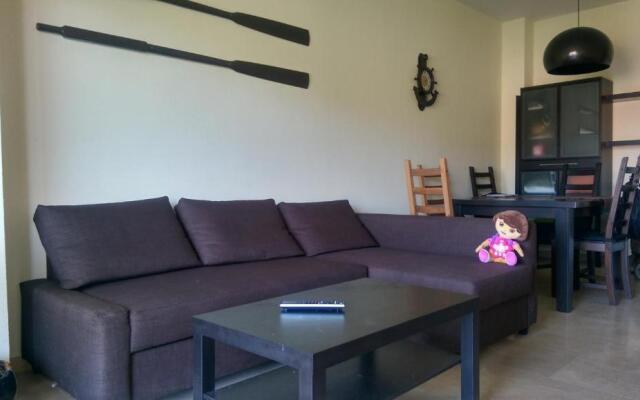 Marina De La Duquesa Apartment