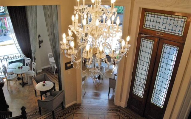 Grand Petit Casa Hotel