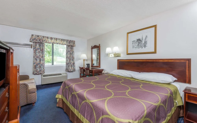 Super 8 Hartford/windsor