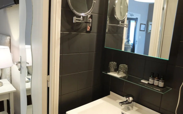 Hotel Aux Temps d'Em