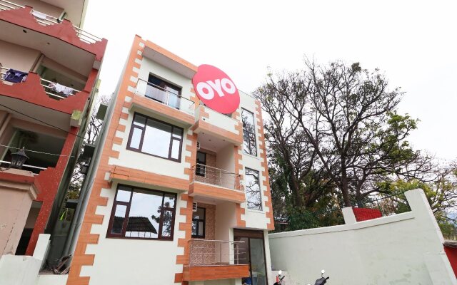 Hotel 9 Palm by OYO Rooms