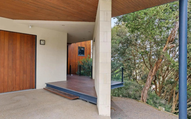 St Woods Treehouse