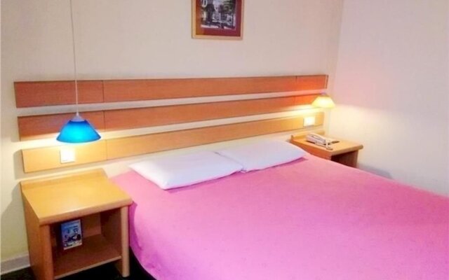 Home Inn Jining Guhuai Road