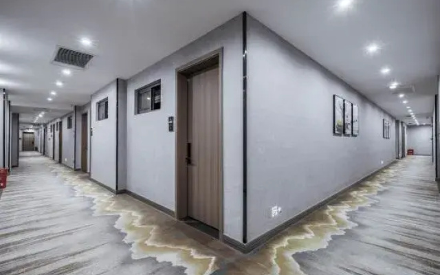 Rui Ge   Hotel