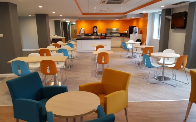Holiday Inn Express