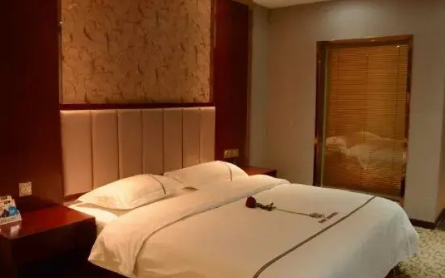 Yulinmen International Hotel