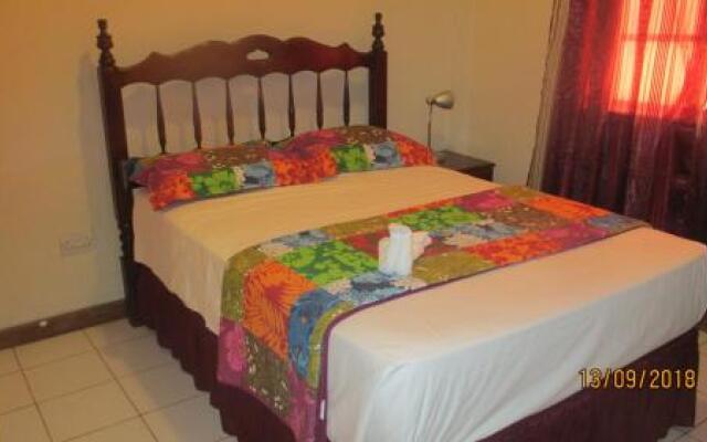 Tropical Breeze Guest House